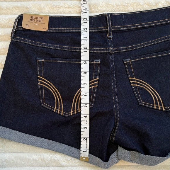 NWT HOLLISTER Midi Jean Shorts 4” Inseam Dark Wash 13 - Picture 10 of 10